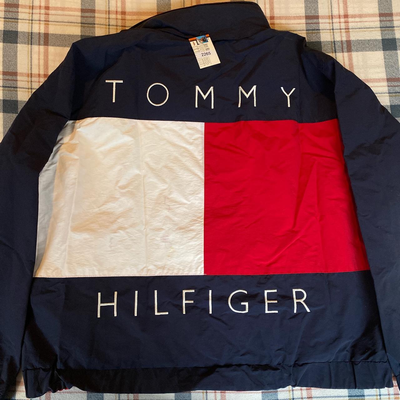 Tommy Hilfiger Men's Blue and Red Depop
