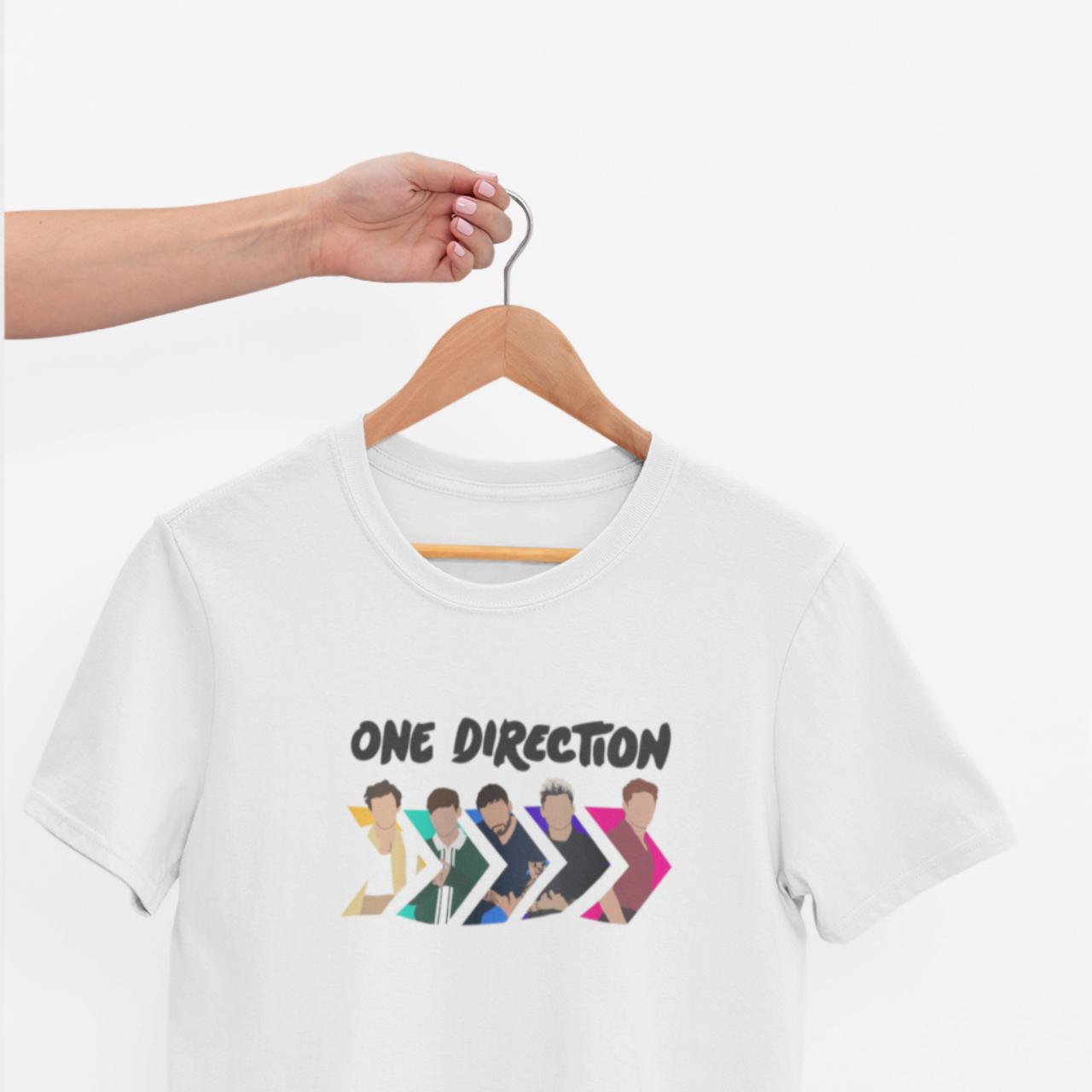 One Direction merch!! Look at other listings for - Depop
