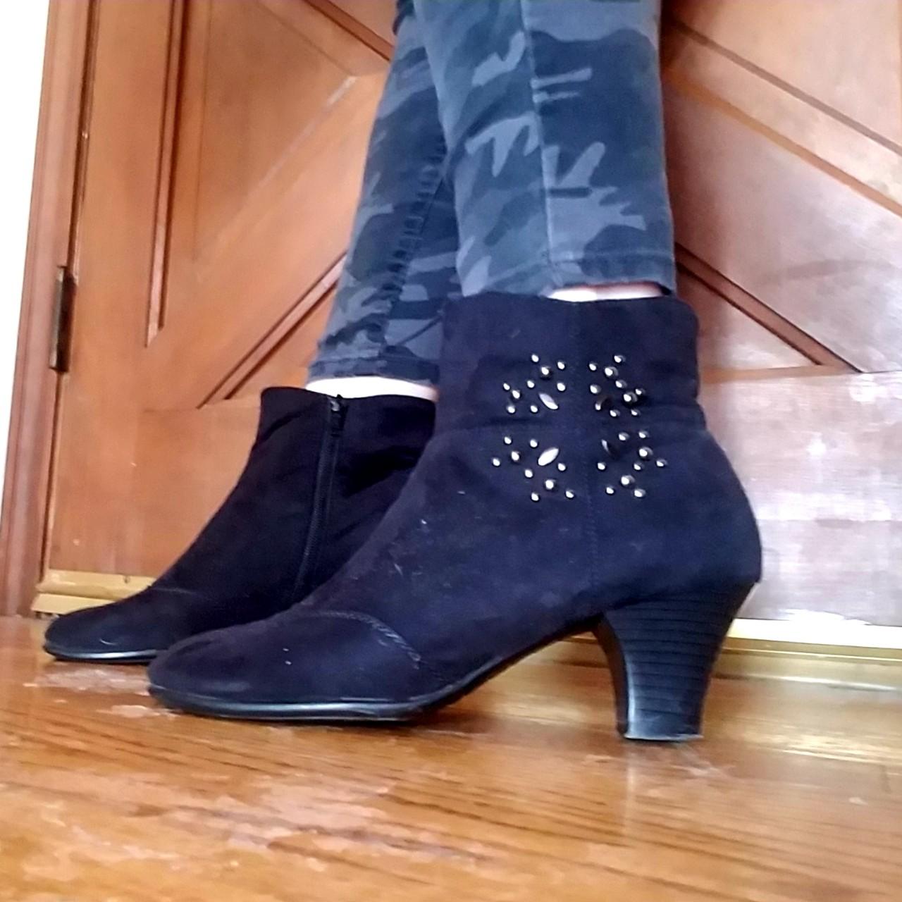 Aerosoles suede best sale ankle boots