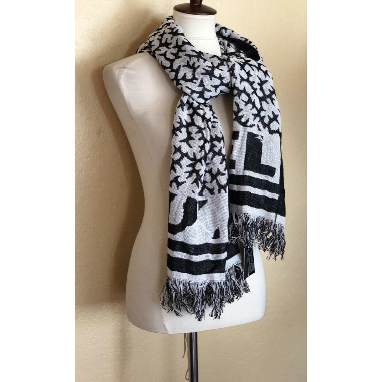 DIESEL Women's Gray Cotton Jacquard Stanislaus Scarf... Depop