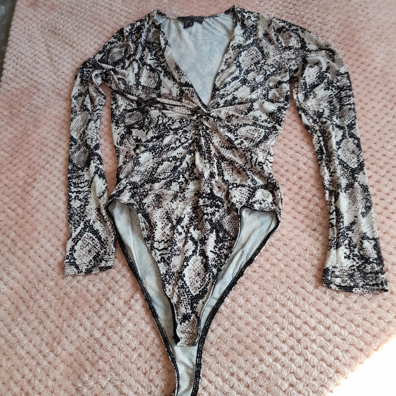 Primark snake print bodysuit Super slinky comfy - Depop