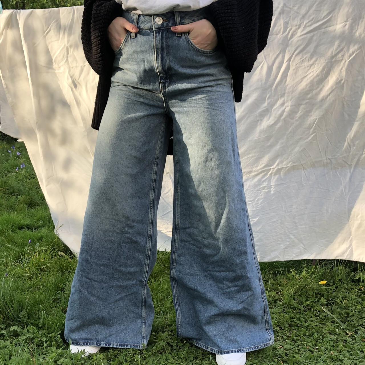 🏽 Urban Outfitters ‘puddle’ super wide leg jeans 🏽... - Depop