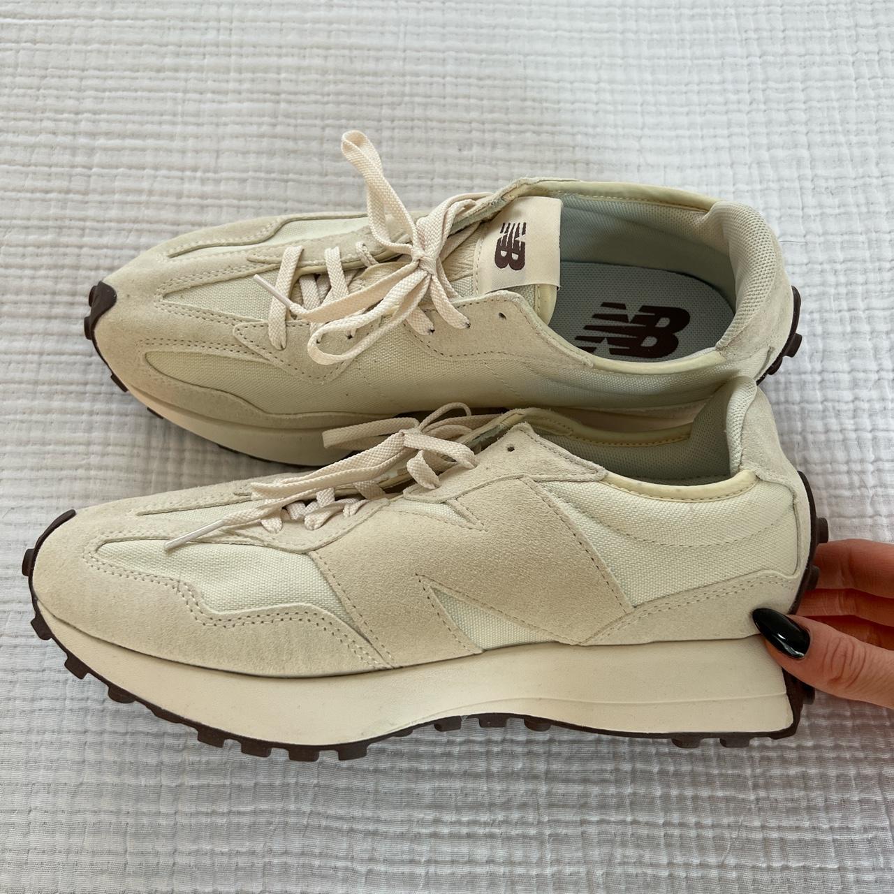 New balance 327 beige #newbalance #newbalance327 - Depop