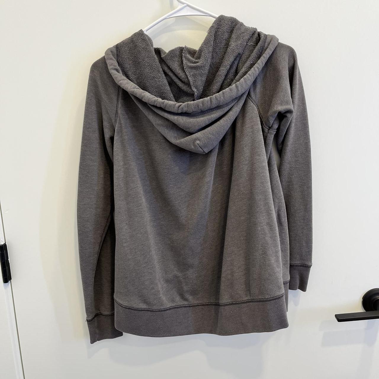 Victoria's Secret Women's Grey and Black Hoodie (3)