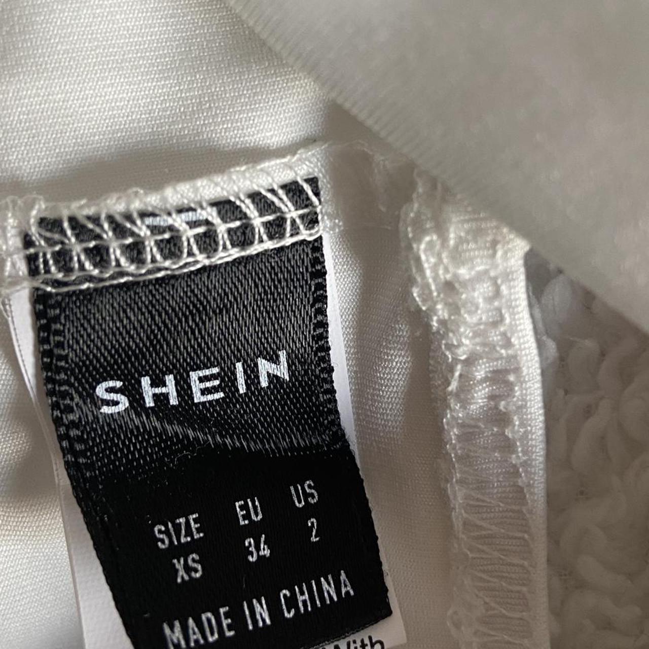 SHEIN Women's White Crop-top (2)