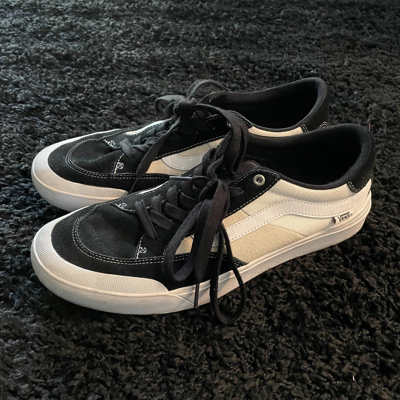 Vans black cheap tan