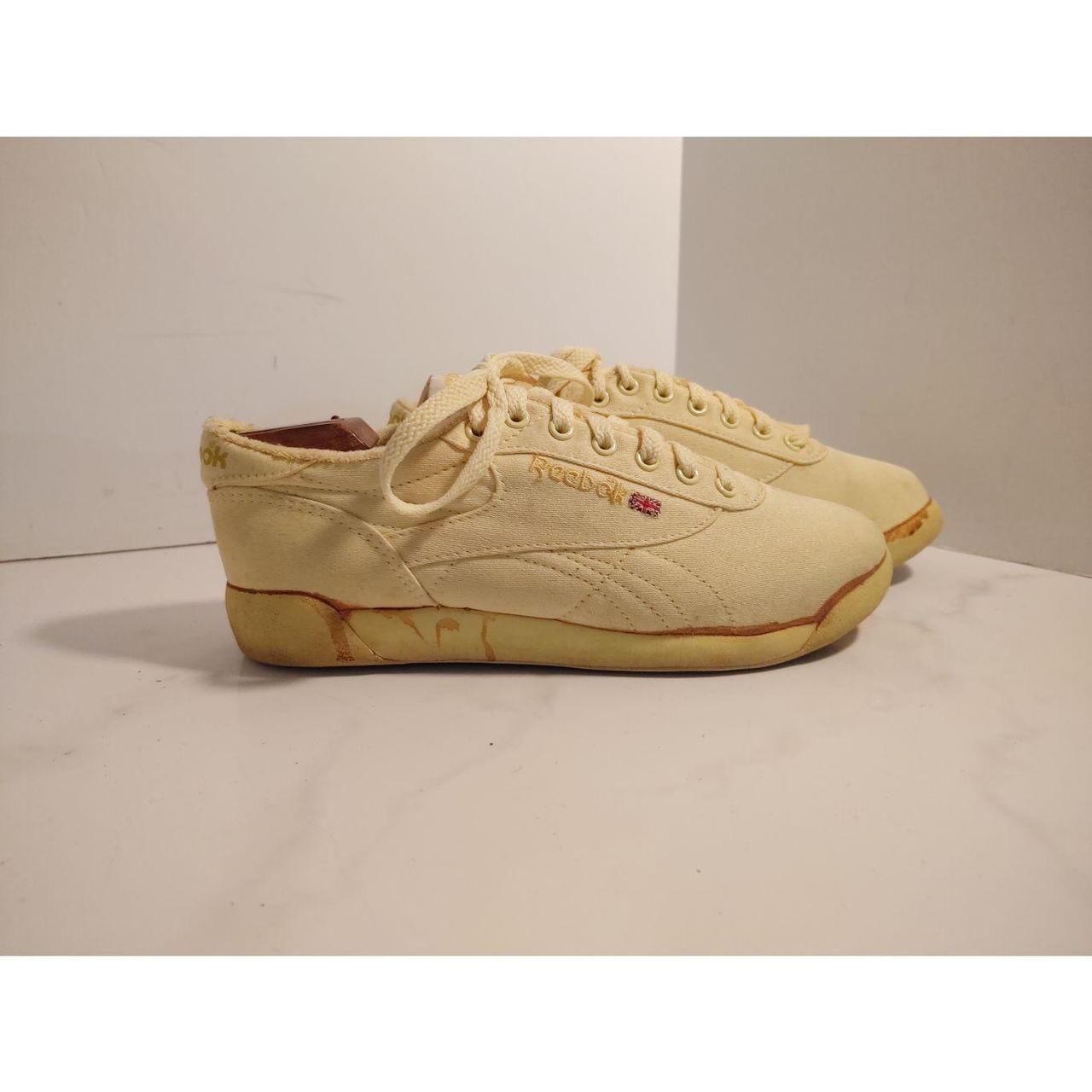 yellow reebok trainers