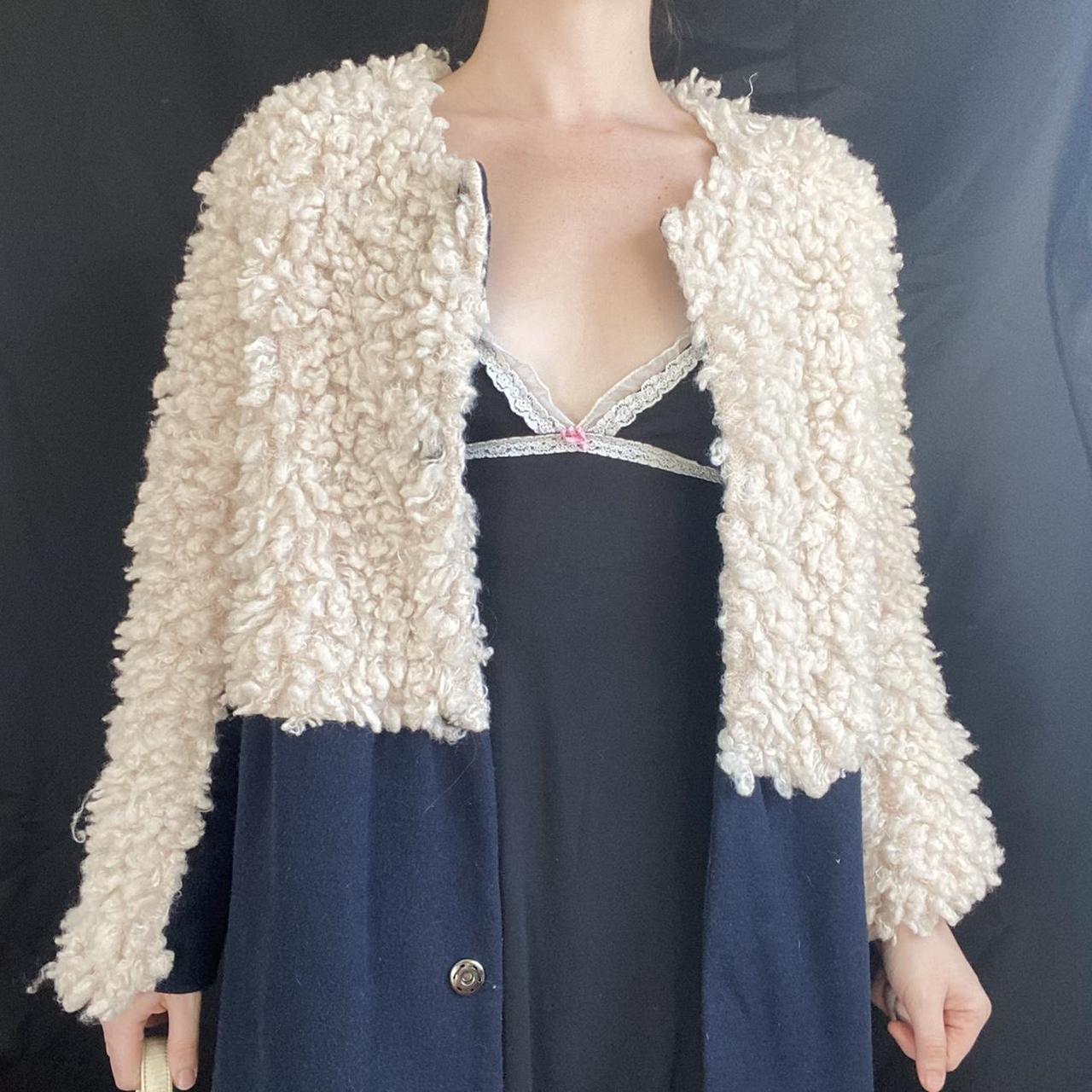 Product Image 2 - Y2K Shaggy Shearling Coat

By "Nu
