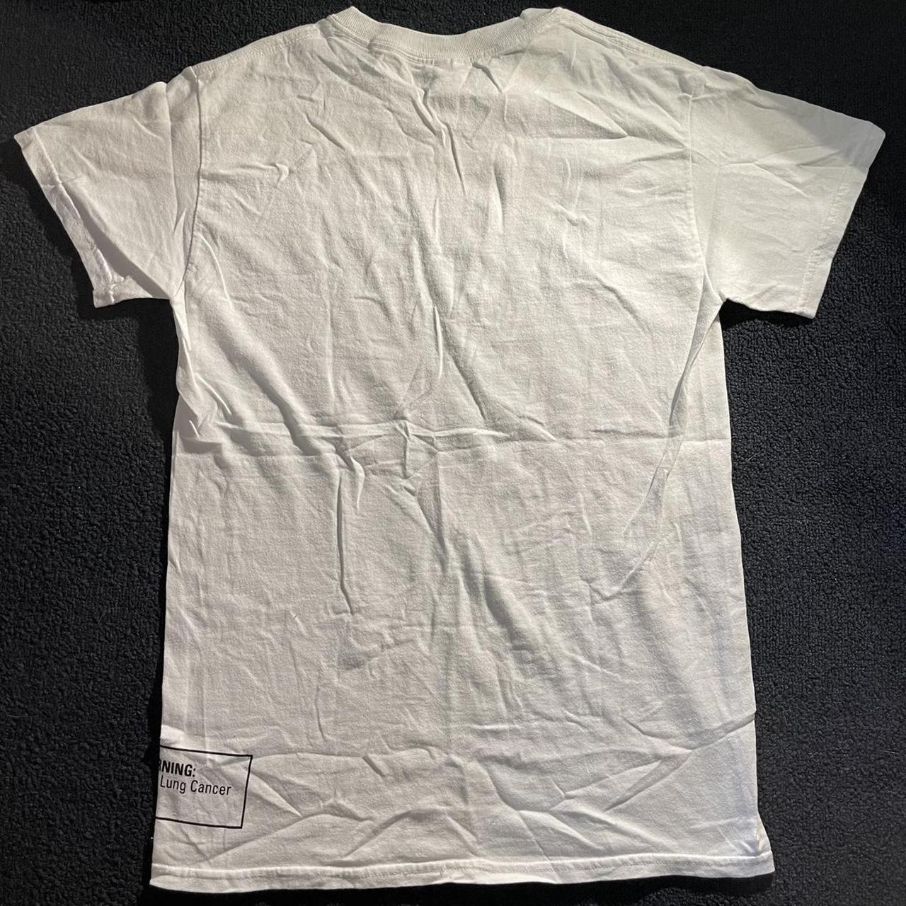 Gildan Men's White T-shirt (4)