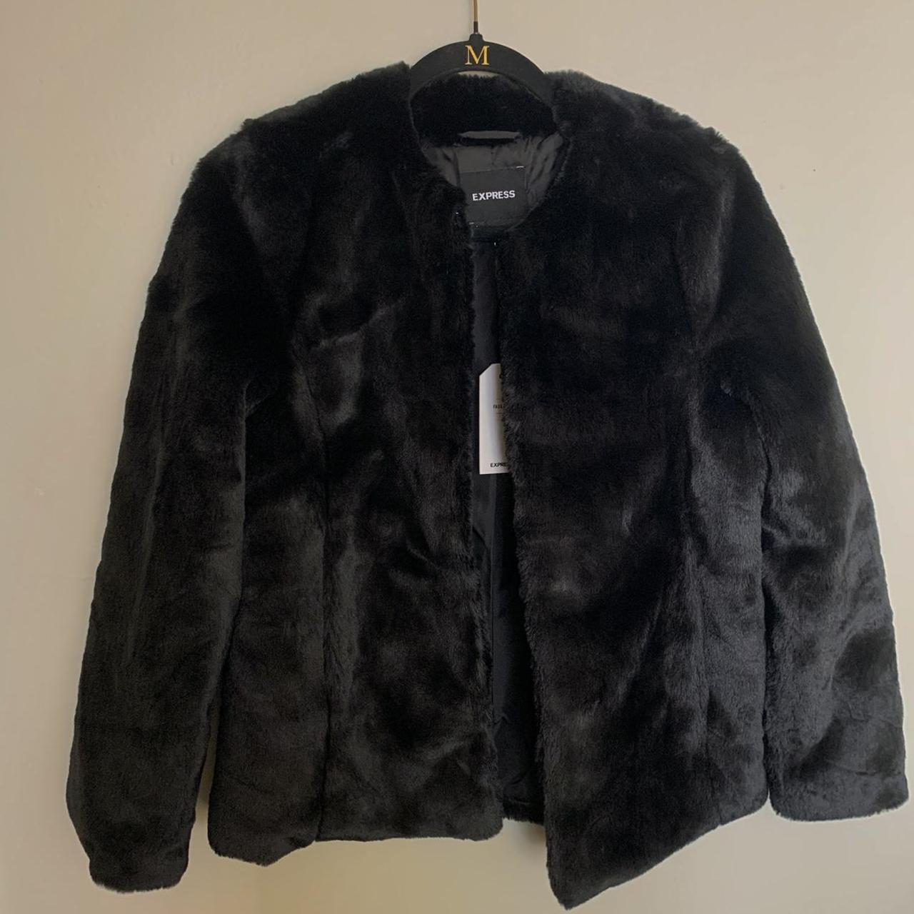 BRAND NEW Faux fur jacket from express, size... - Depop