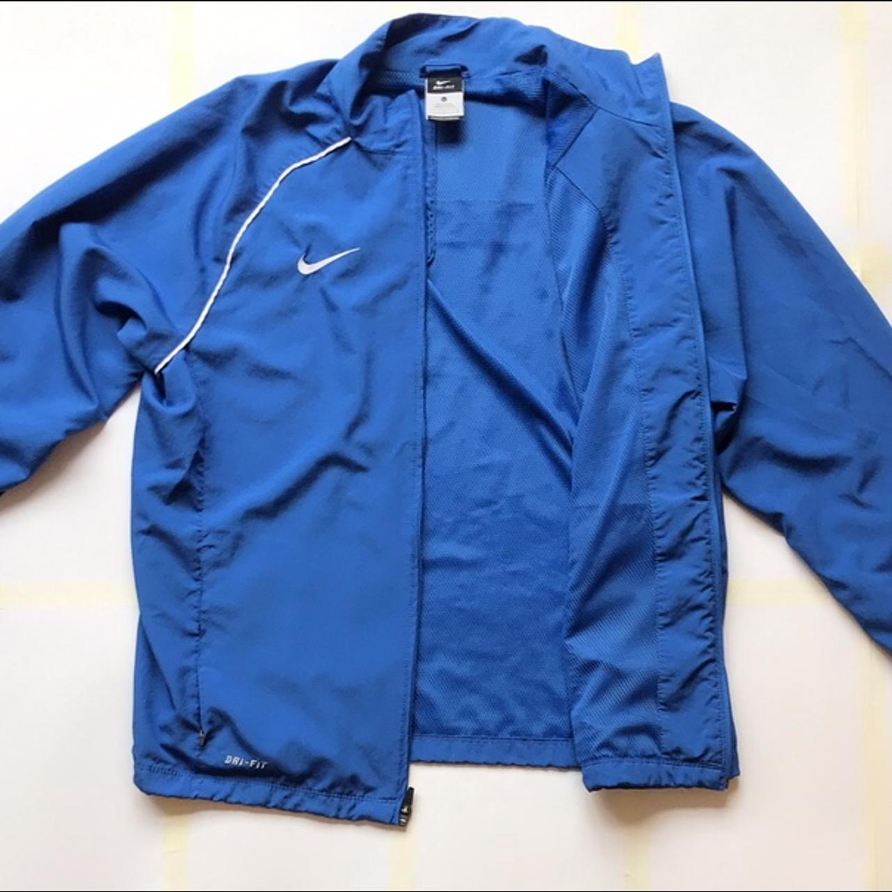 NIKE Lightweight Track Jacket🏃🏼‍♀️ 📏Size Large📏 🖍Blue... Depop