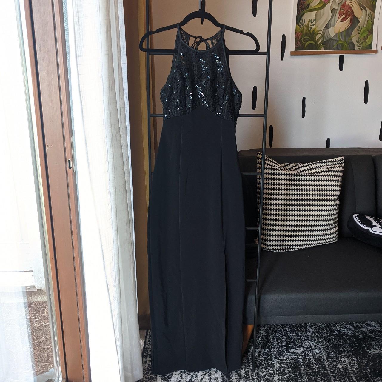 Product Image 1 - Vintage vampy evening gown with