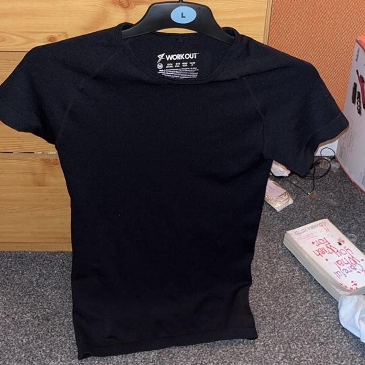 Primark fitted workout shirt size medium worn a few... Depop