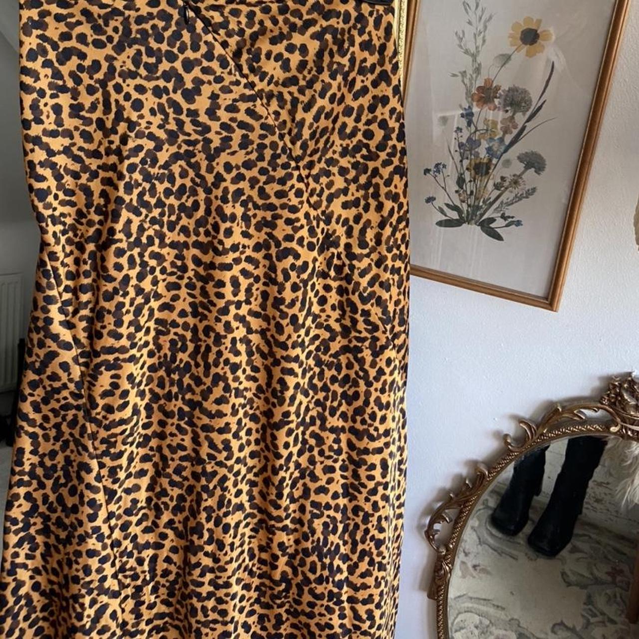 Leopard print midi hotsell skirt & other stories