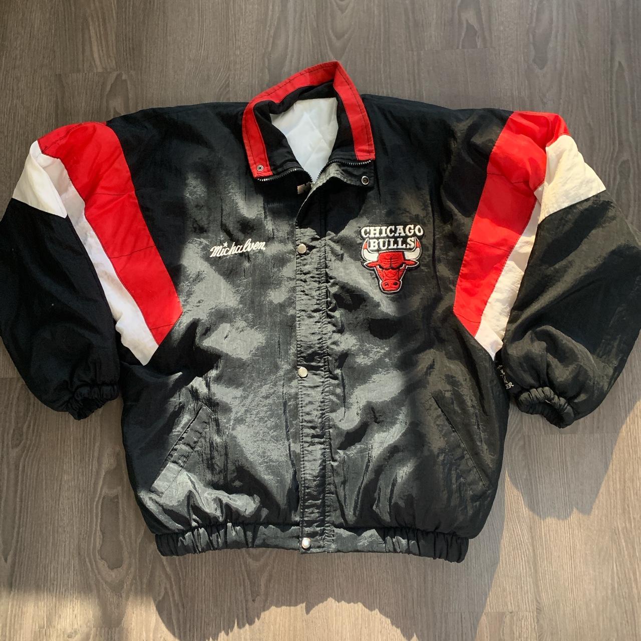 bulls 90s jacket