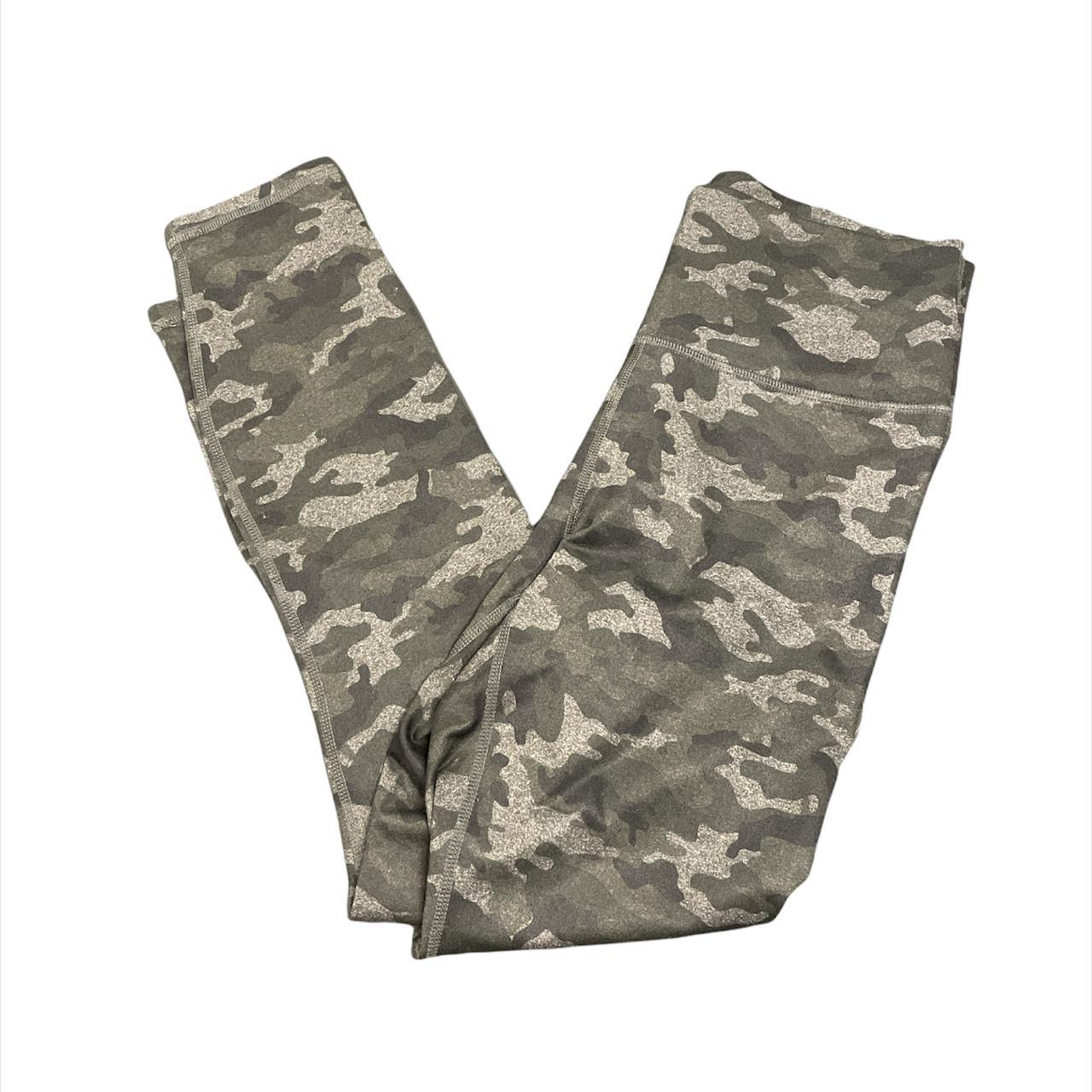Fabletics Powerhold Camouflage leggings High - Depop