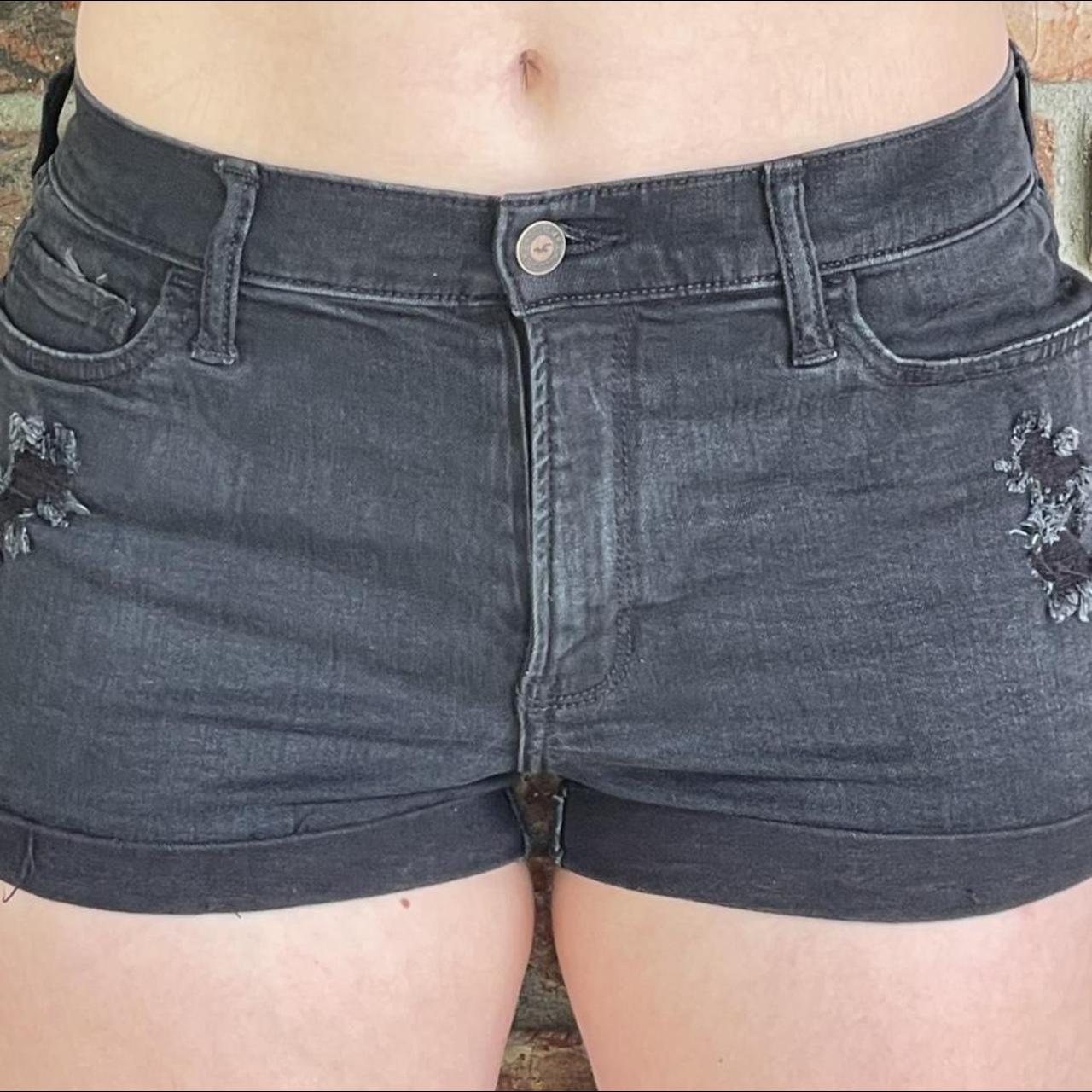 These versatile, black Hollister jean shorts are