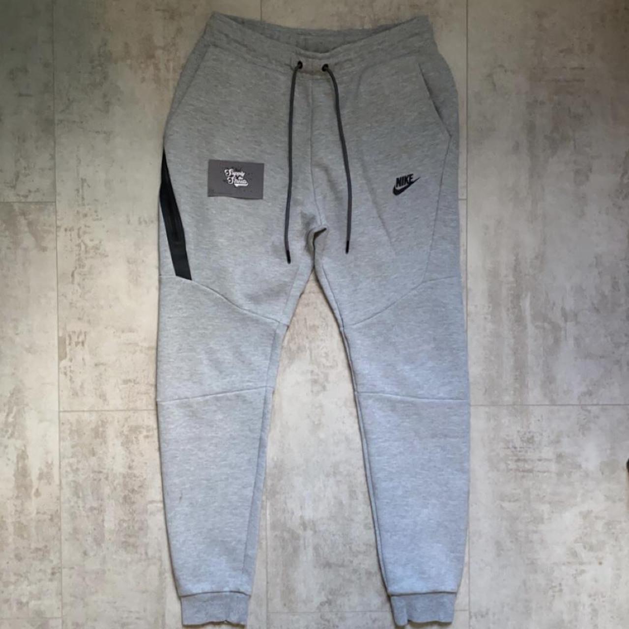 nike tech fleece joggers grey old version