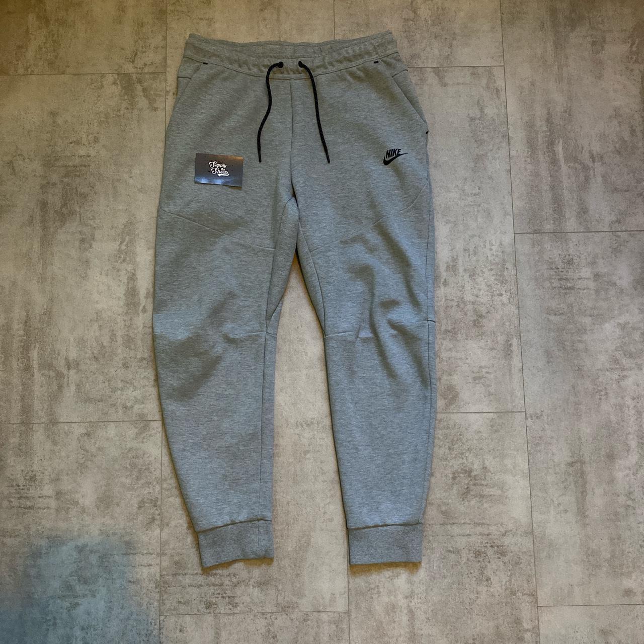 Nike tech fleece joggers grey ~new season, free... - Depop