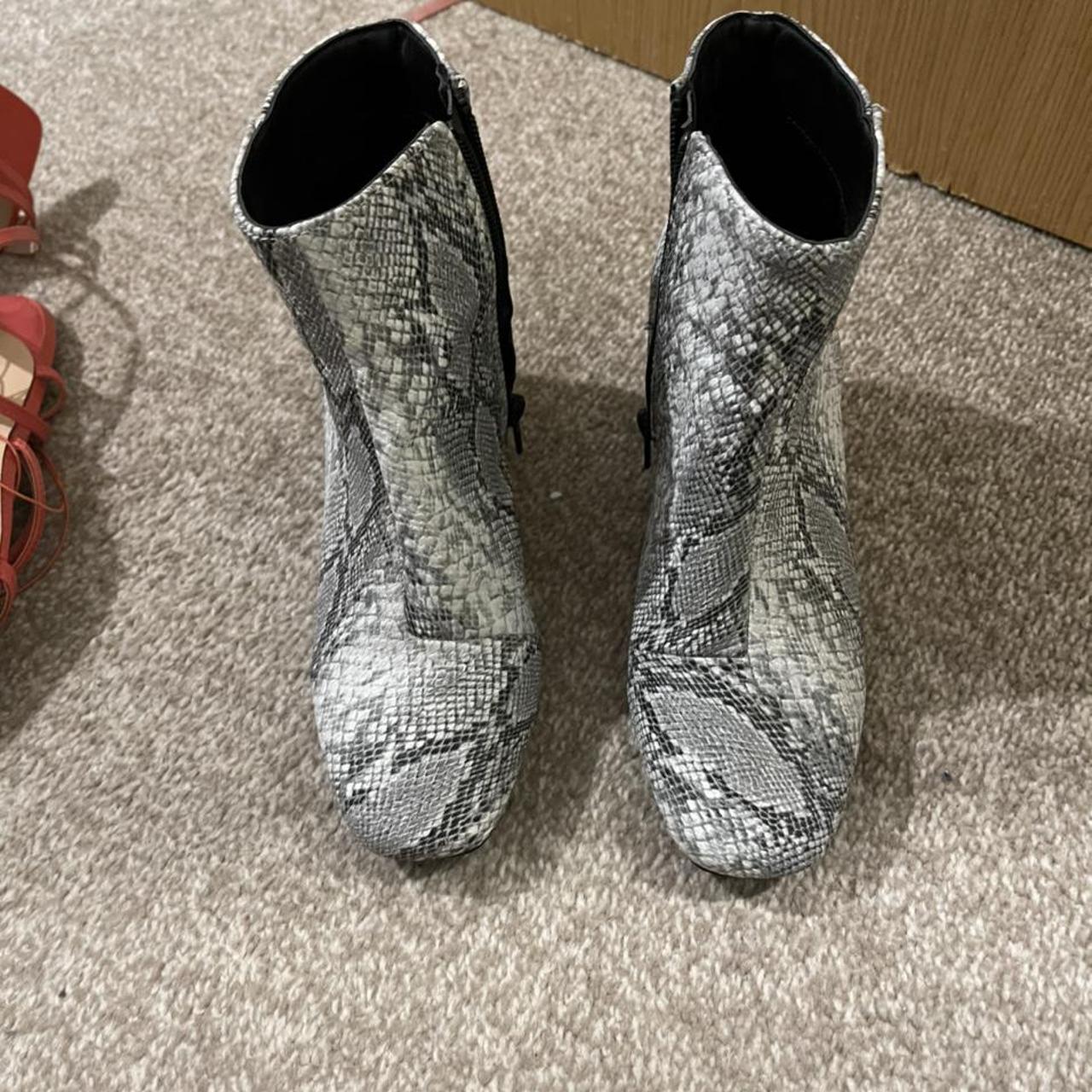 primark heeled boots