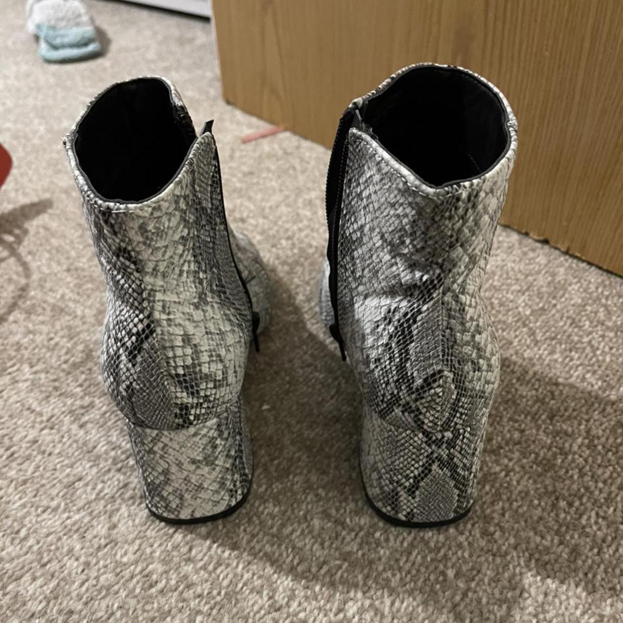 primark heeled boots