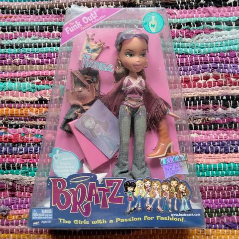 💋 Fianna Bratz Funk Out Collection • Bratz in Box •... - Depop