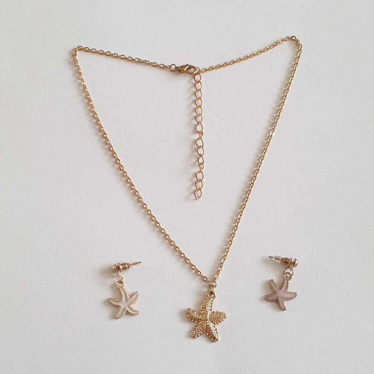 The ocean Jewellery set. The sea stars necklace and... - Depop