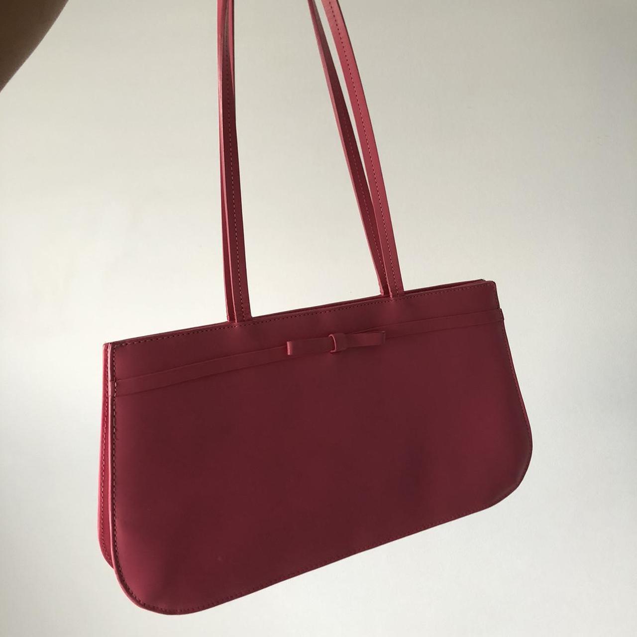 Product Image 1 - Talbots genuine leather shoulder bag.
Length-13
Height-