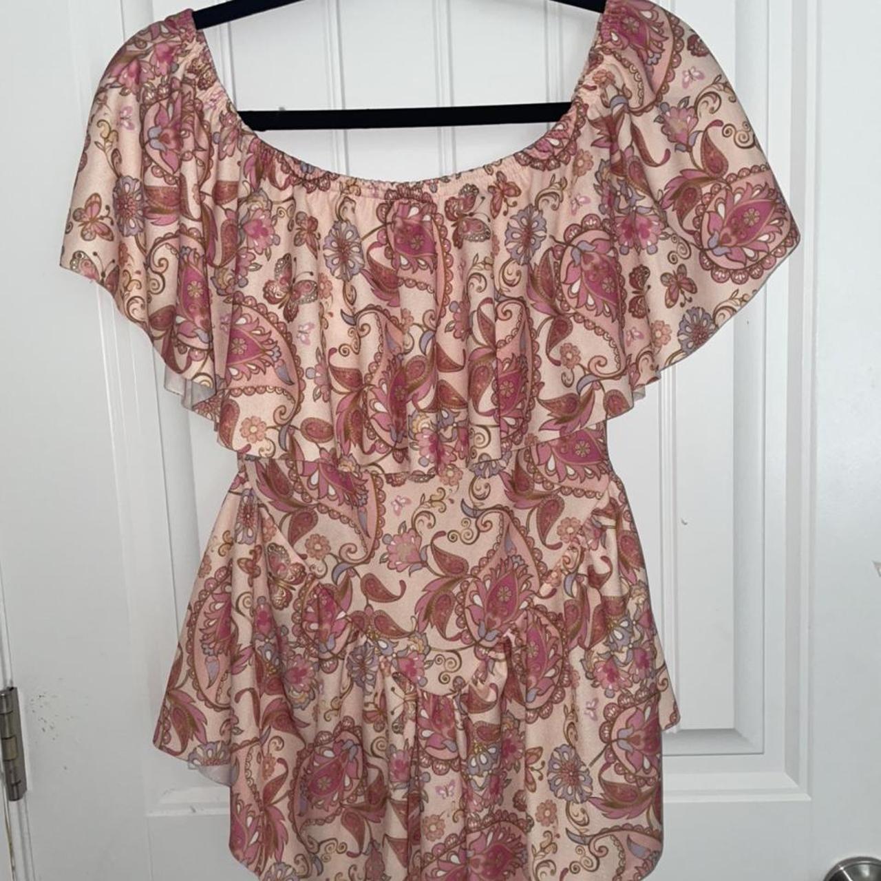 Product Image 1 - Off The Shoulder Pink Paisley