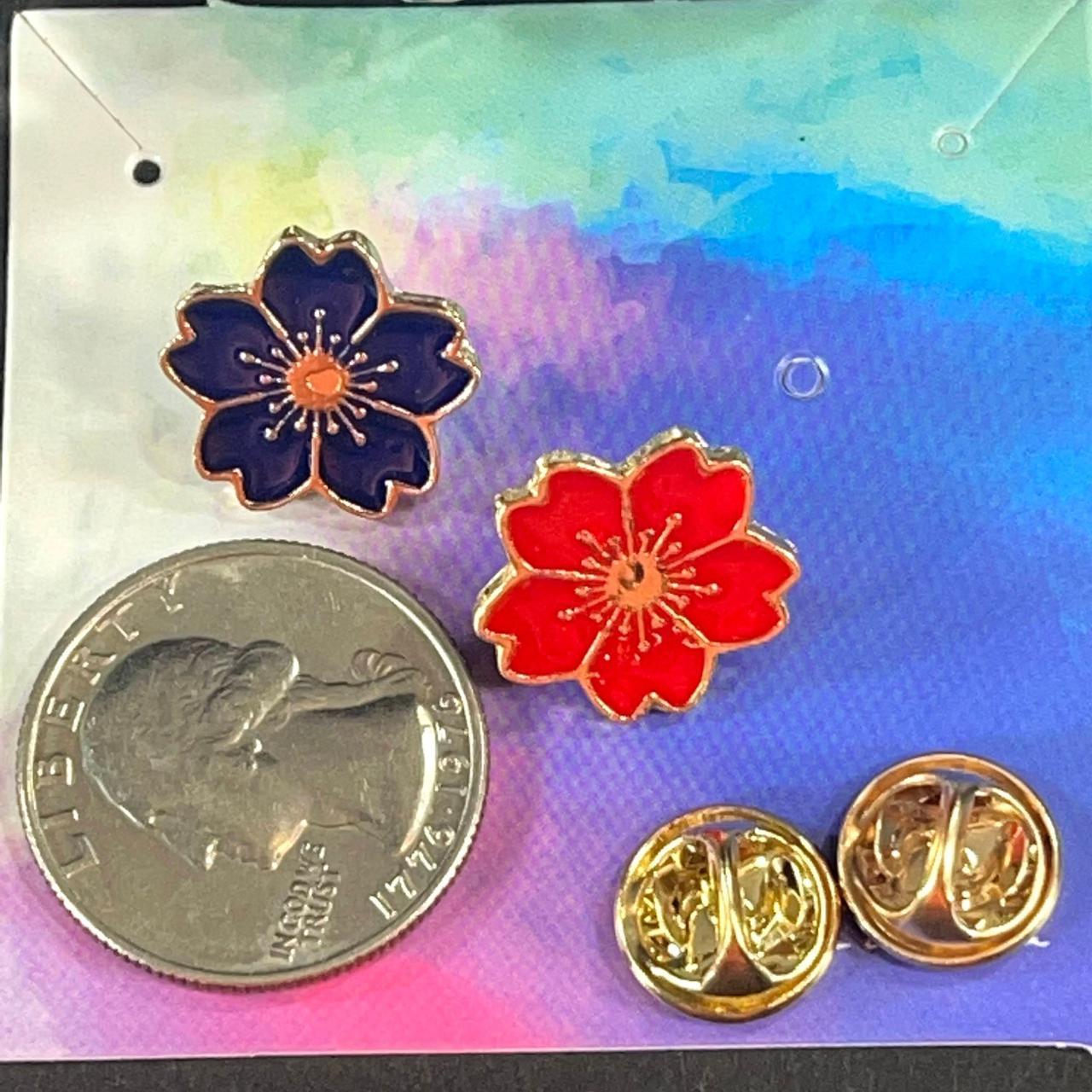 Product Image 2 - Red and Blue Daisies Hard