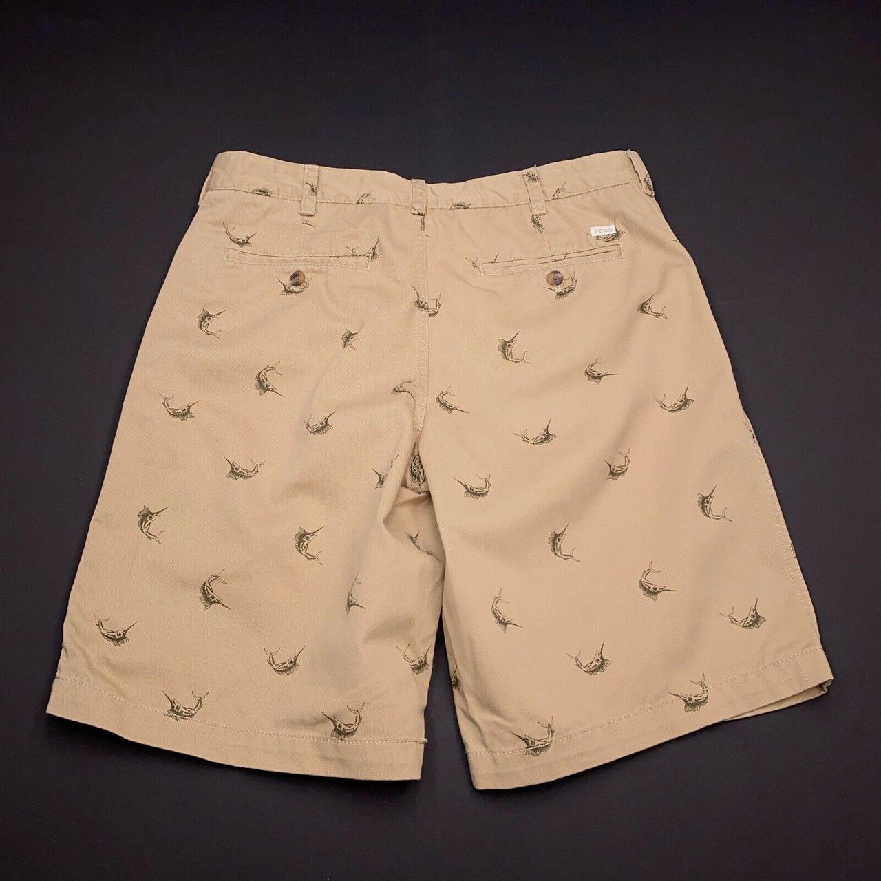 Izod Men's Khaki Shorts Depop