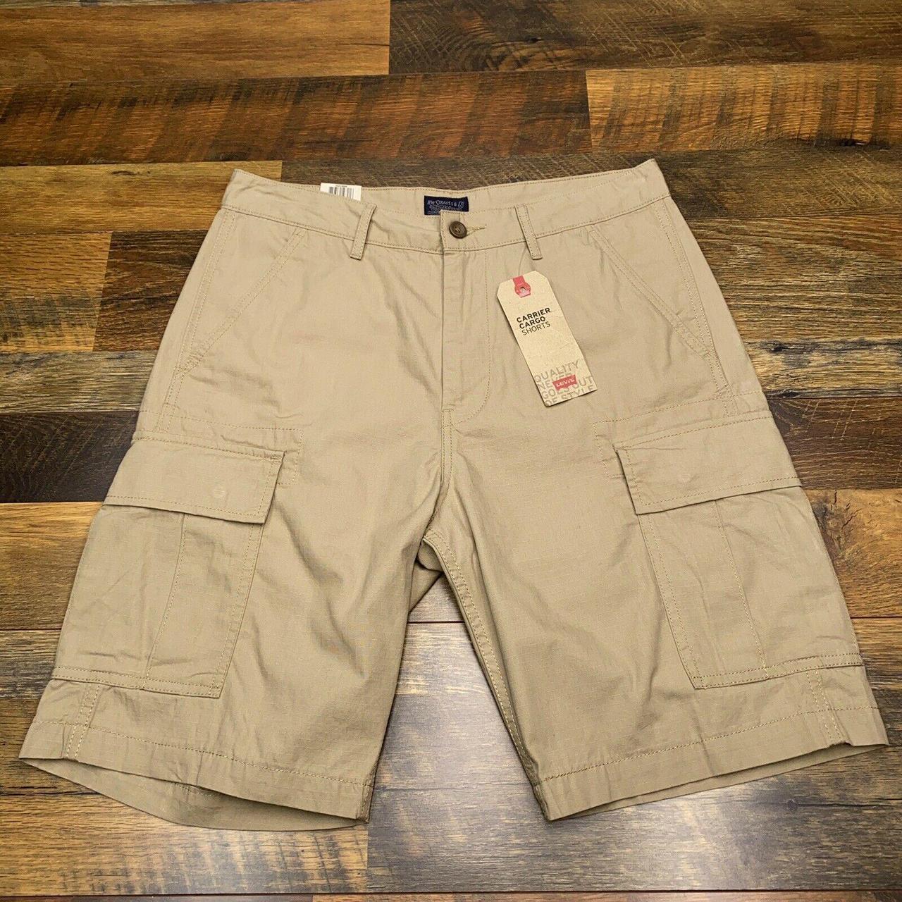 Levi's Men's Khaki Shorts | Depop