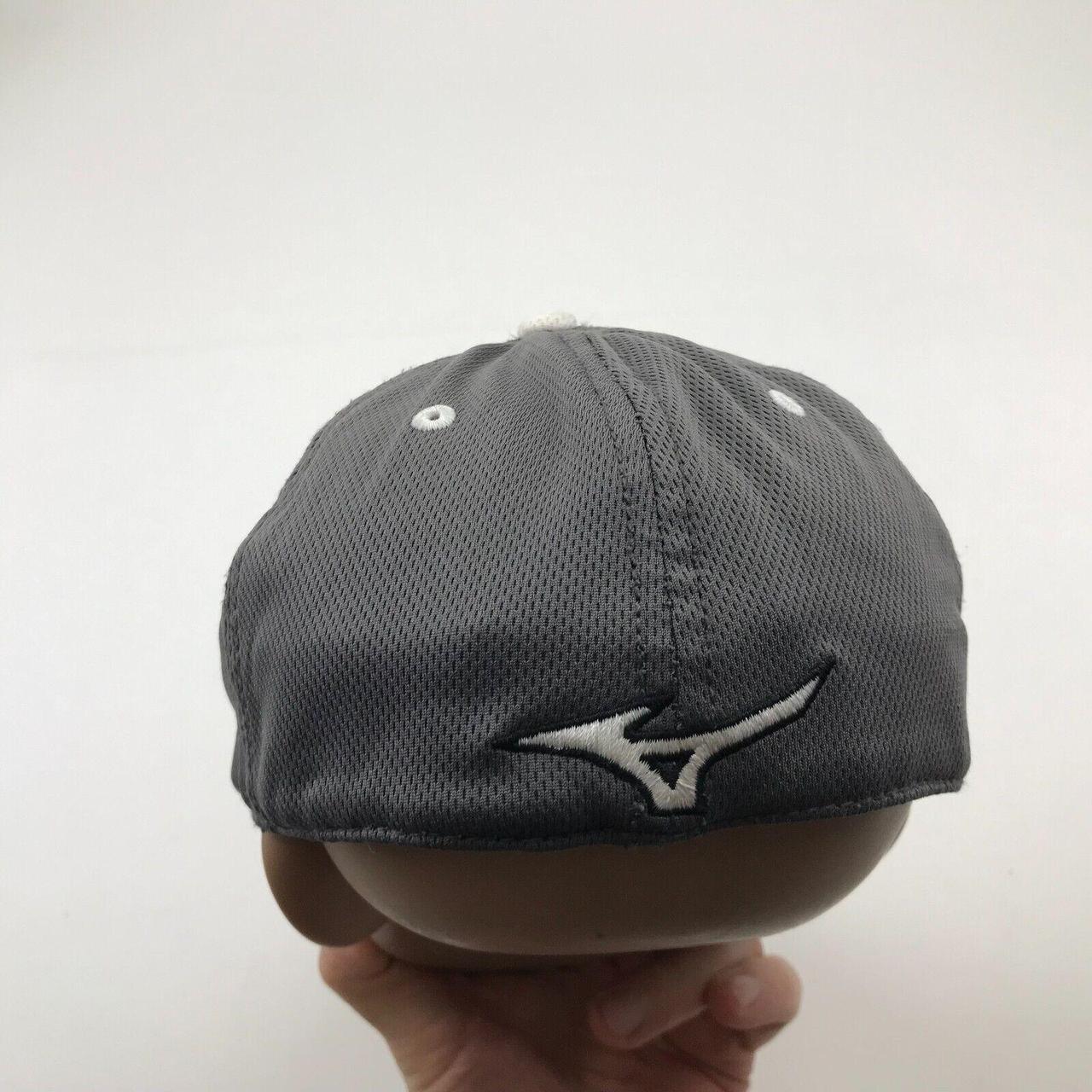 Mizuno Hat Cap Size L XL Stretch Fit Gray White... Depop
