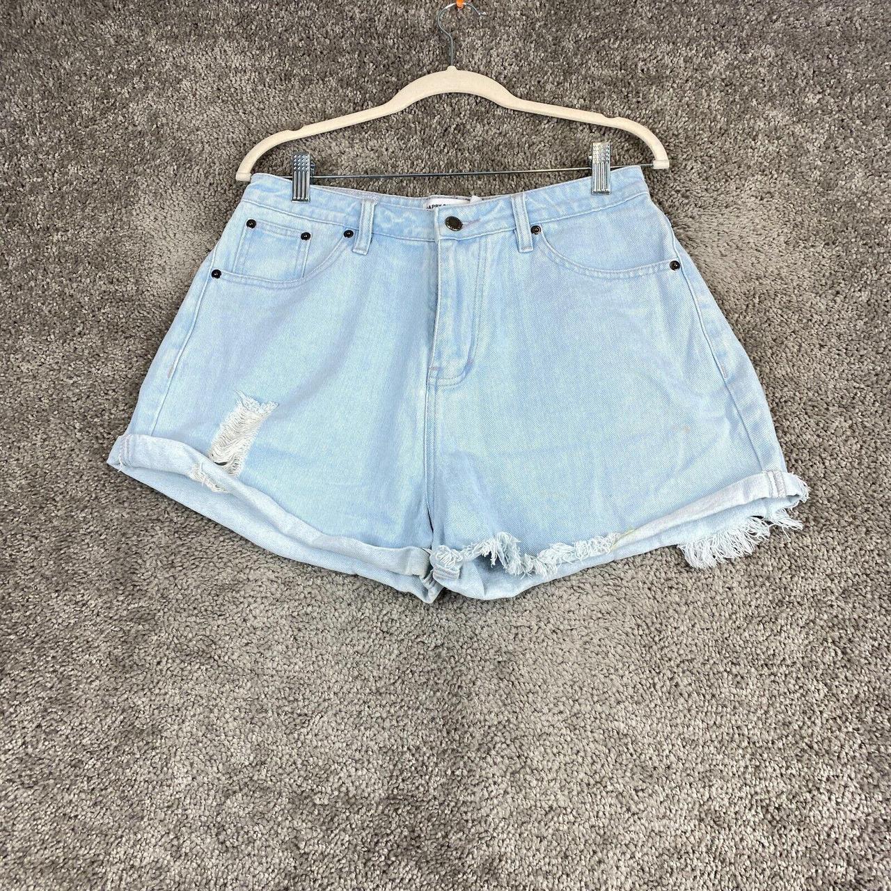 Product Image 1 - Fred Jean Shorts Womens Size