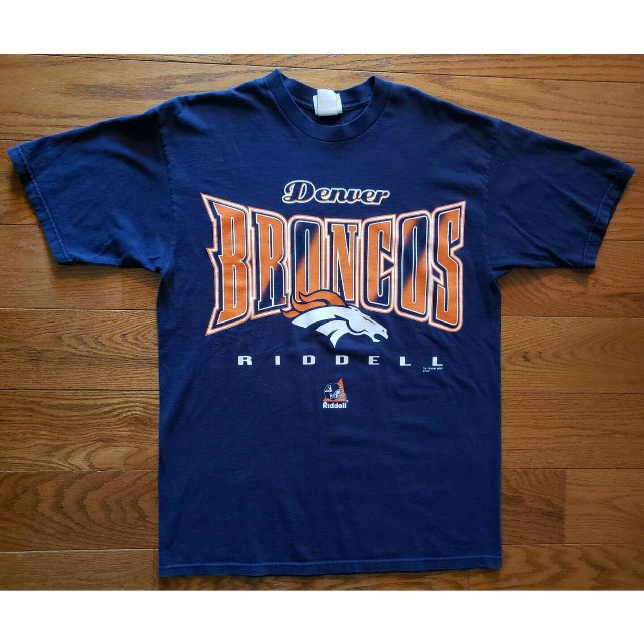 Denver Broncos T Shirt Vintage 90s NFL Football Made In USA Size Medium