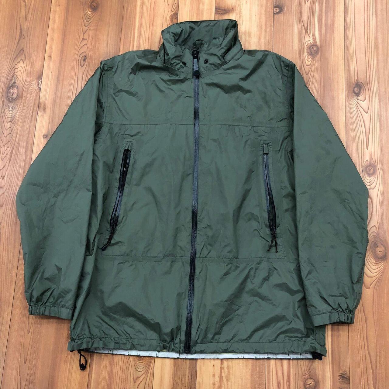 Eddie Bauer Men's Green | Depop