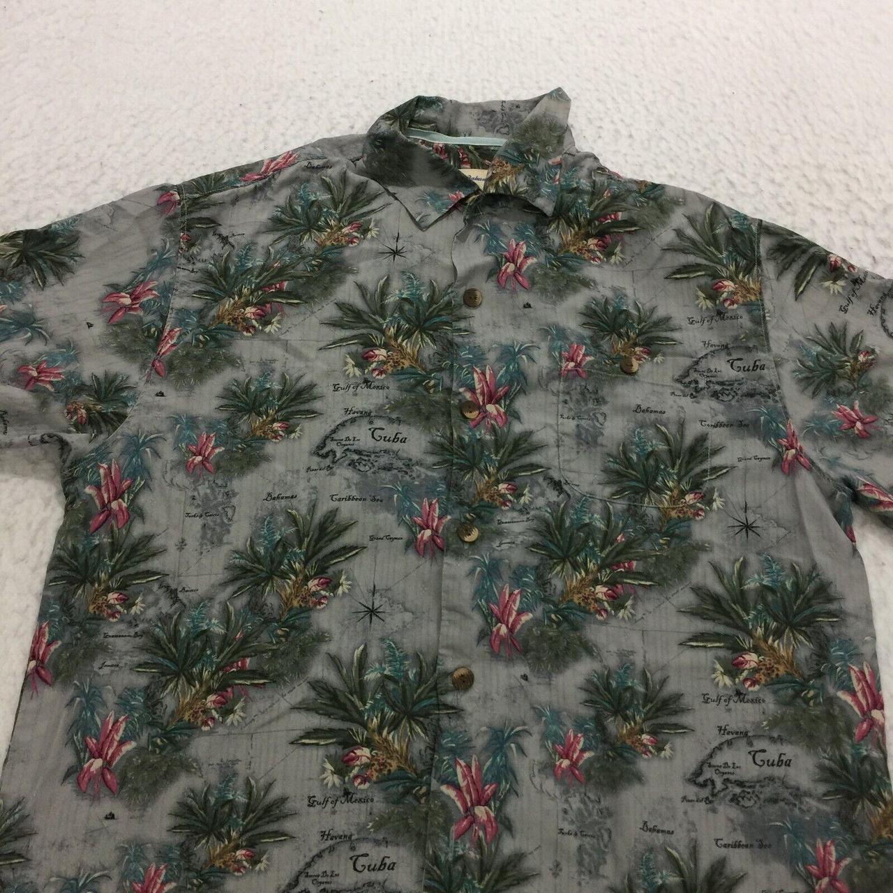 Tommy Bahama Hawaiian Shirt Size L Gray Floral 100%... - Depop