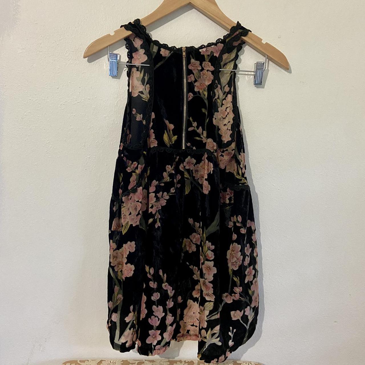 Black velvet babydoll style tunic with blush floral... - Depop