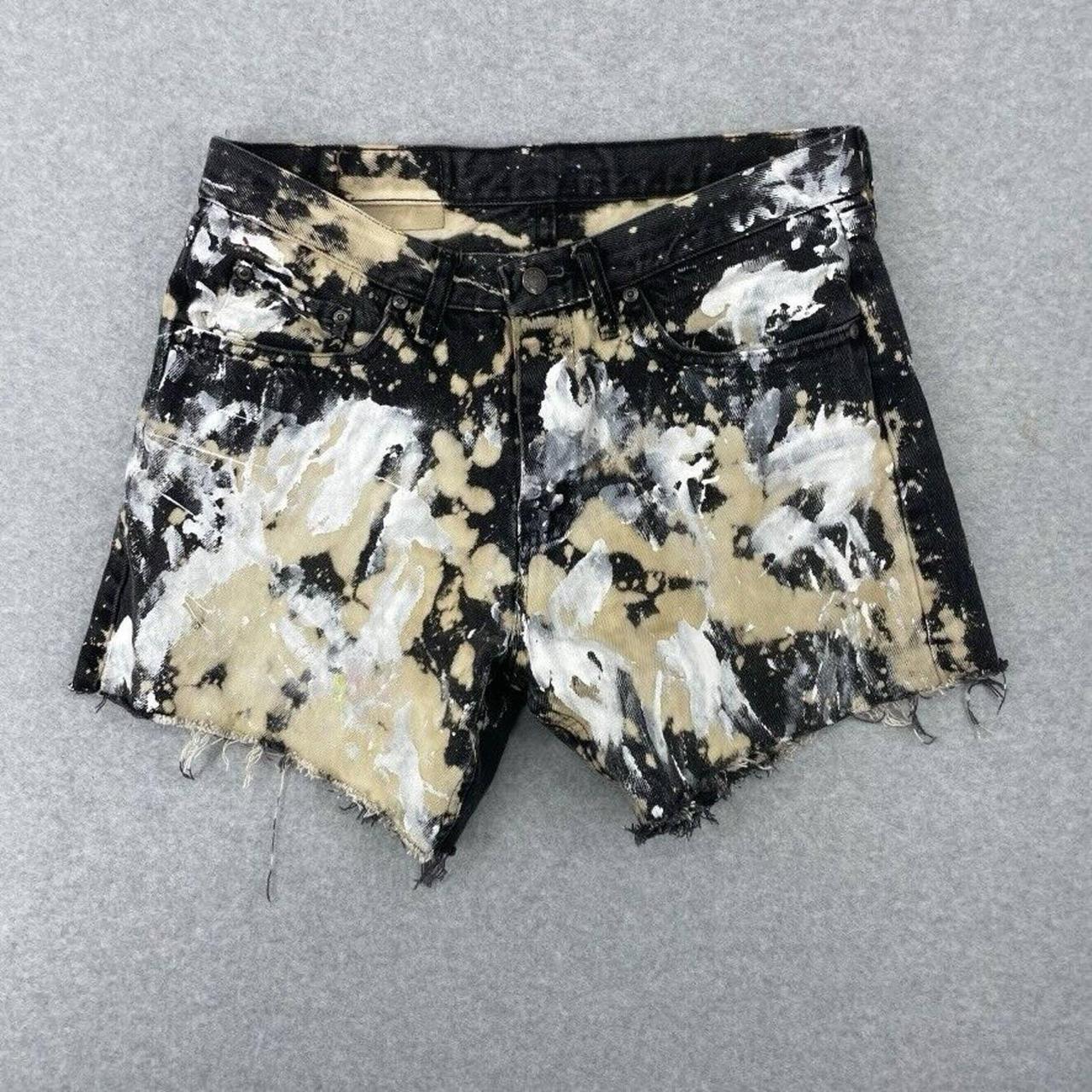 Wrangler Painted Cut of Bleach Dye Jean Shorts Size... Depop