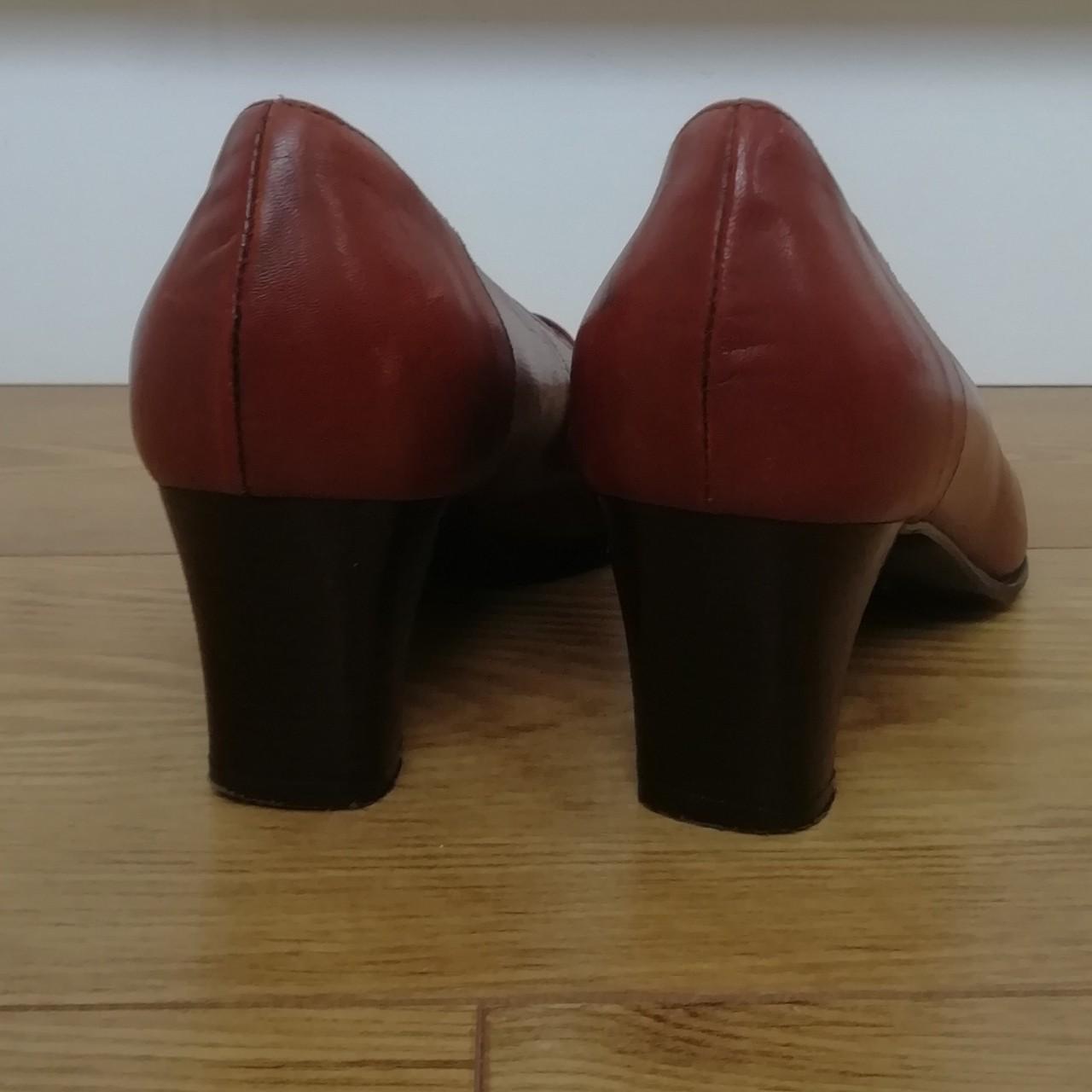 Exquisitely elegant, Italian, leather shoes, in tan.... - Depop