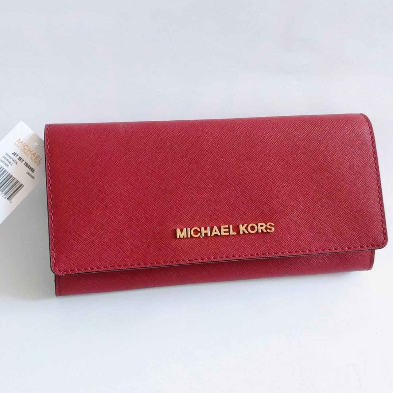 Amazon.com: Michael Kors Carmen Medium Flap Wallet (Leather, Black) :  Clothing, Shoes & Jewelry