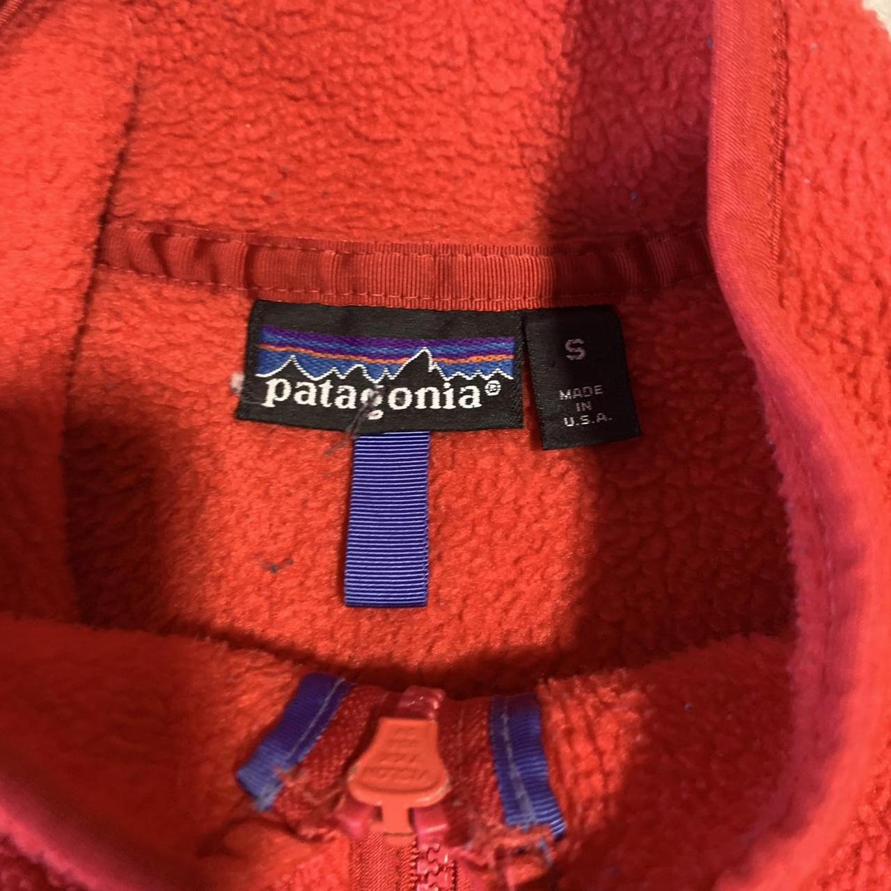 Patagonia Men's Red and Blue Jacket (2)