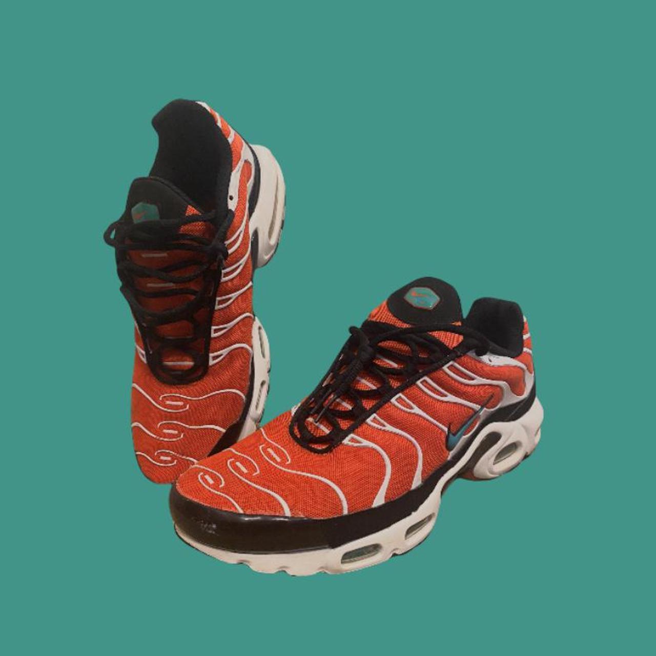 Air max plus team orange sales neptune green