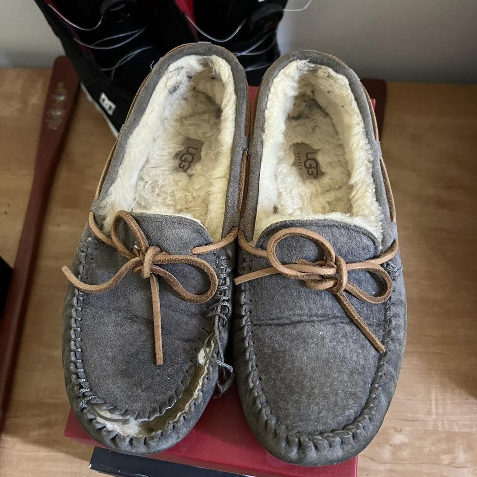 Cheap store ugg moccasins