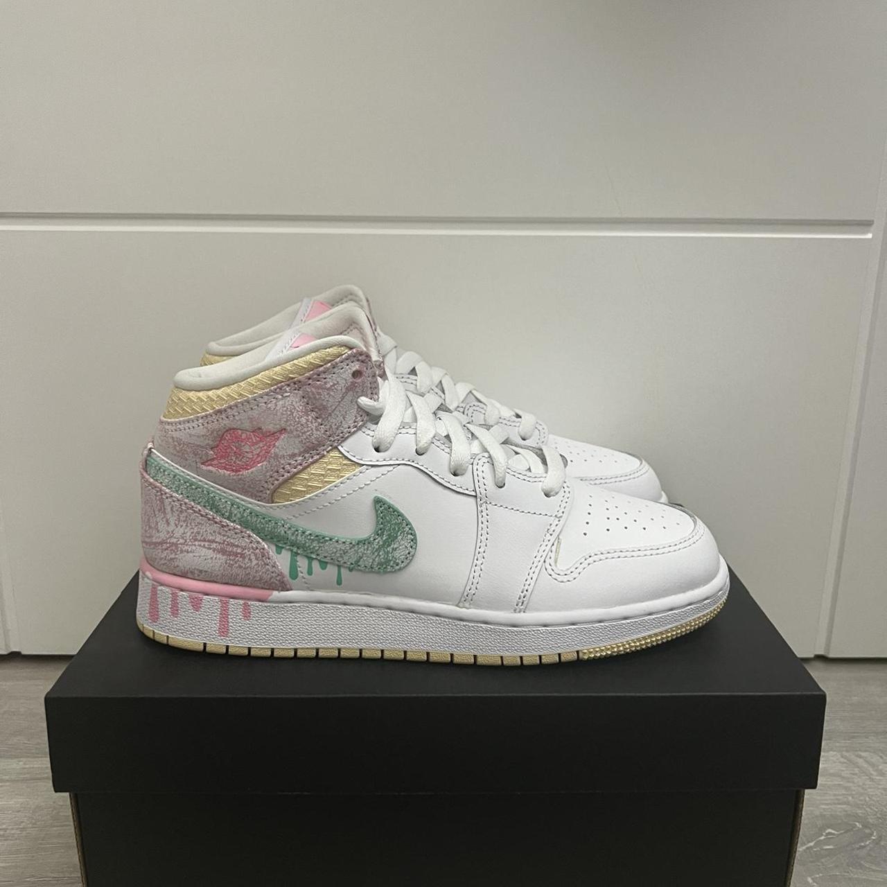 jordan 1 mid gs paint drip