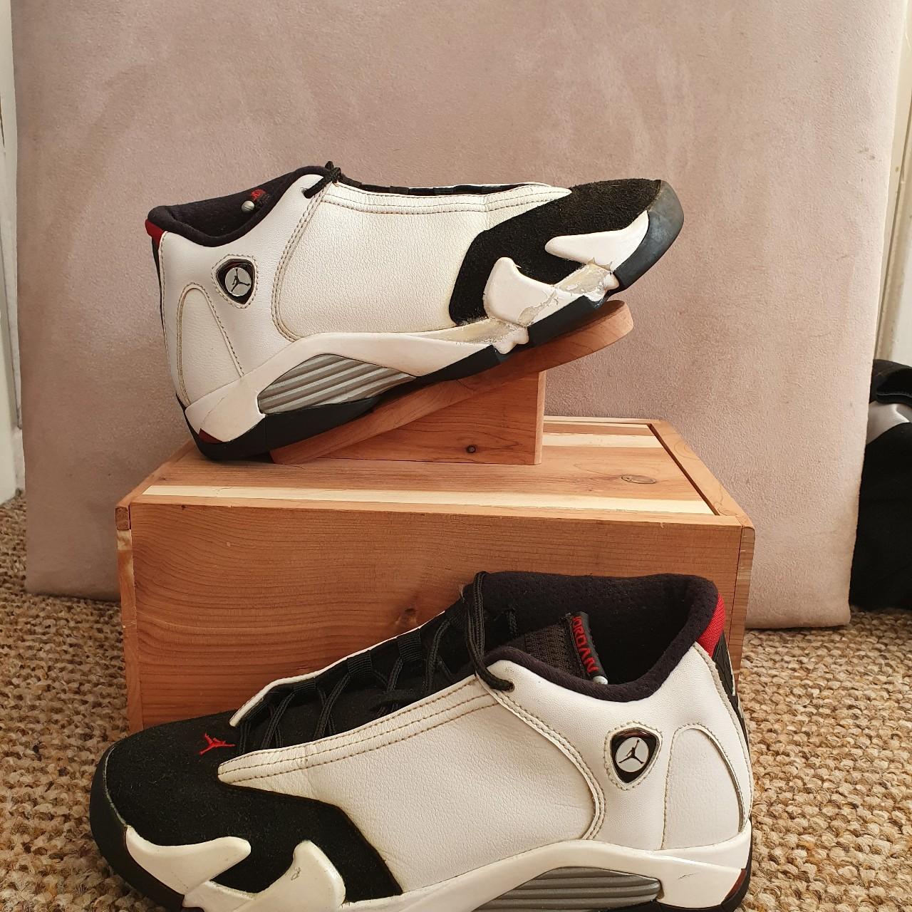 size 14 nike jordan soccer shoes