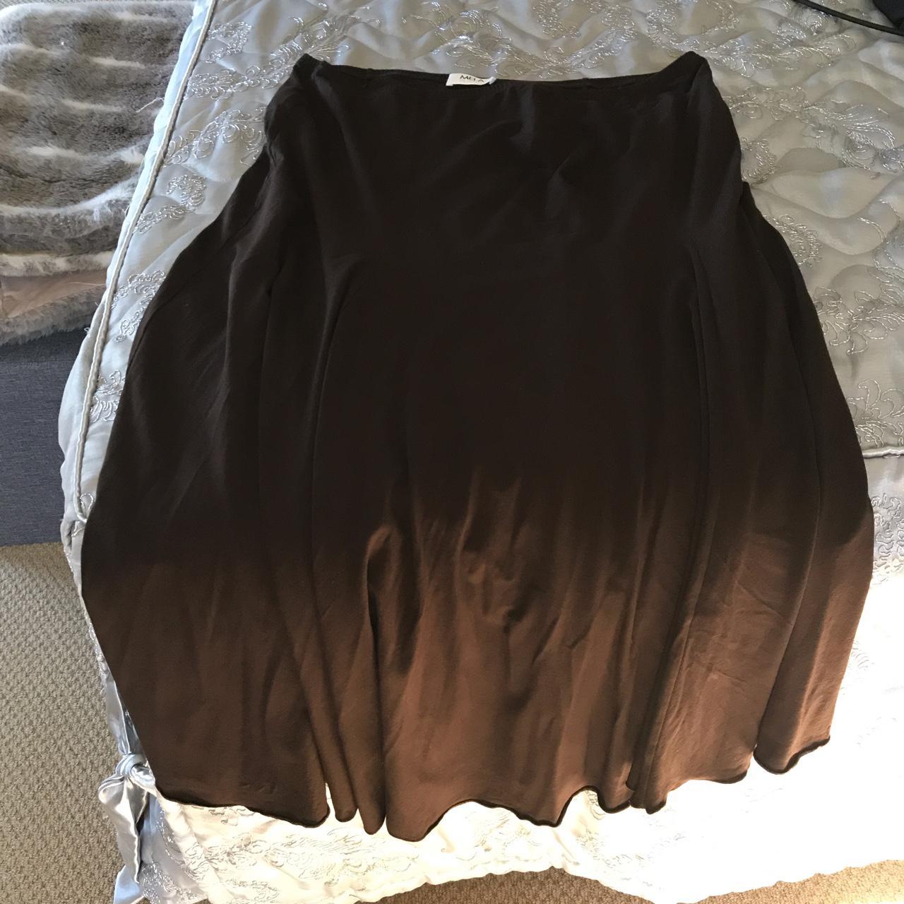 Gorgous chocolate brown Mela Purdie skirt...non iron... - Depop