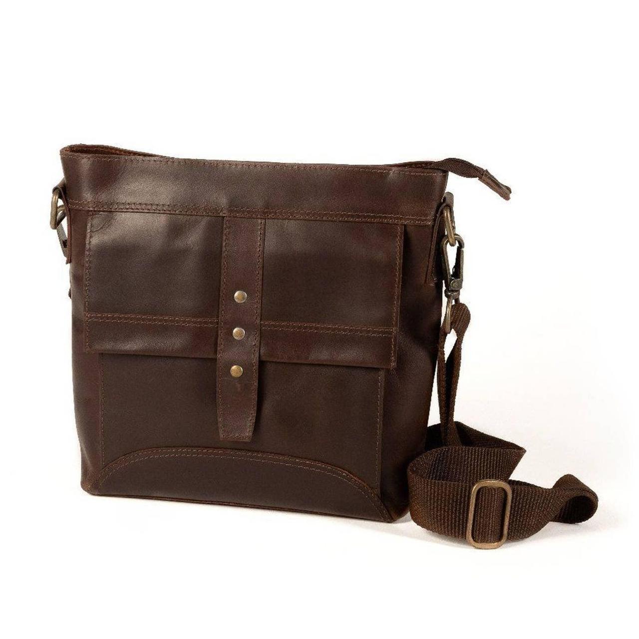 Women's Brown Leather Crossbody Messenger Bag 100... Depop