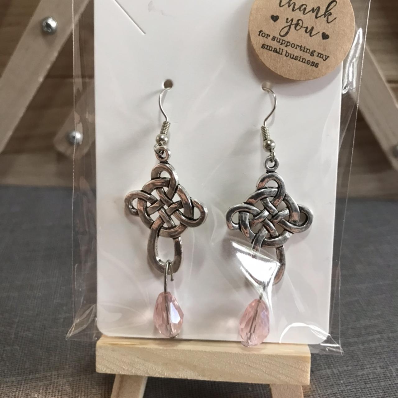 Women's Pink and Silver Jewellery (3)