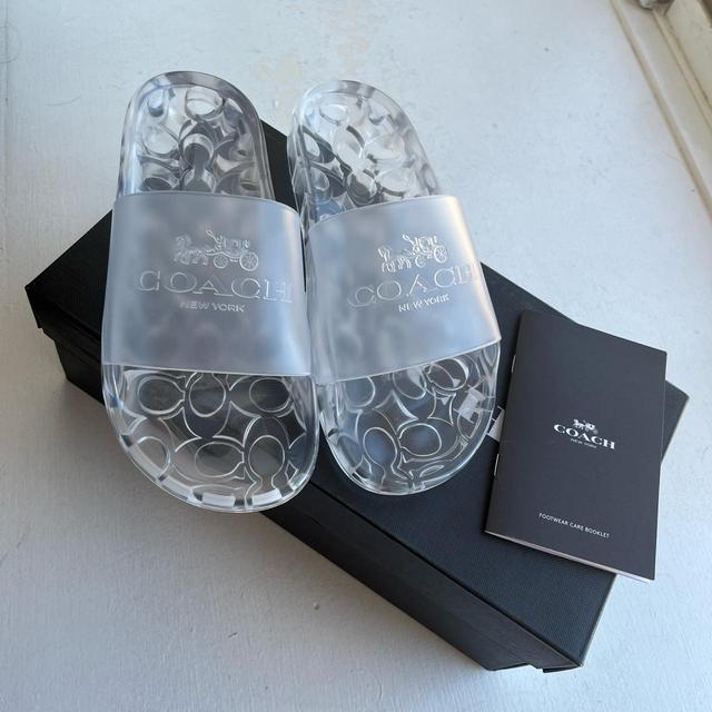 BRAND NEW CLEAR COACH ULYSSA JELLY RUBBER SLIDE